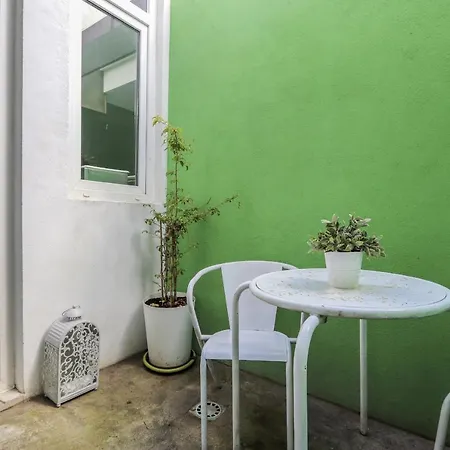 Santa Marta Vintage Iii Design By Homing Apartman Lisboa